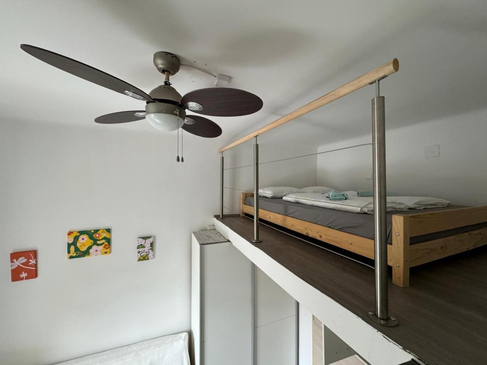 Beerpartment With Parking Apartment *